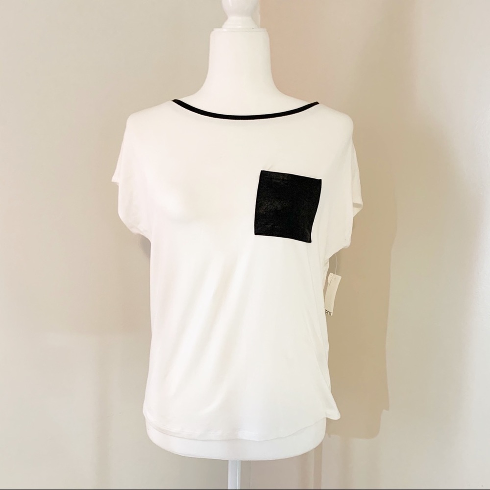 Bar III small white short sleeved tee